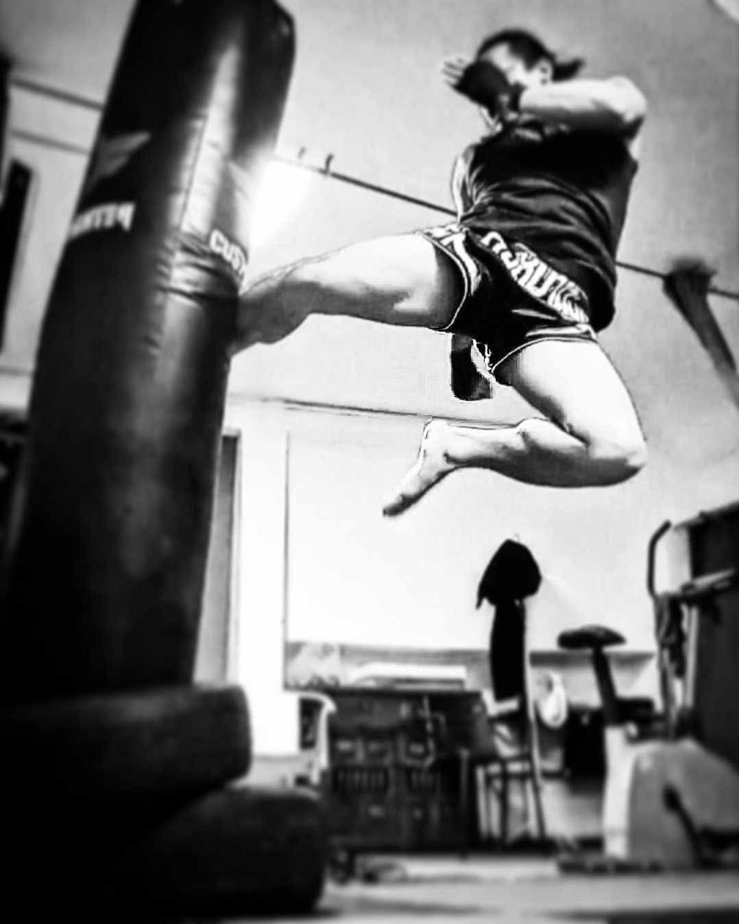 Entrenamiento de Muay Thai para Personal Training: Sesiones uno a uno con Kru Evert.